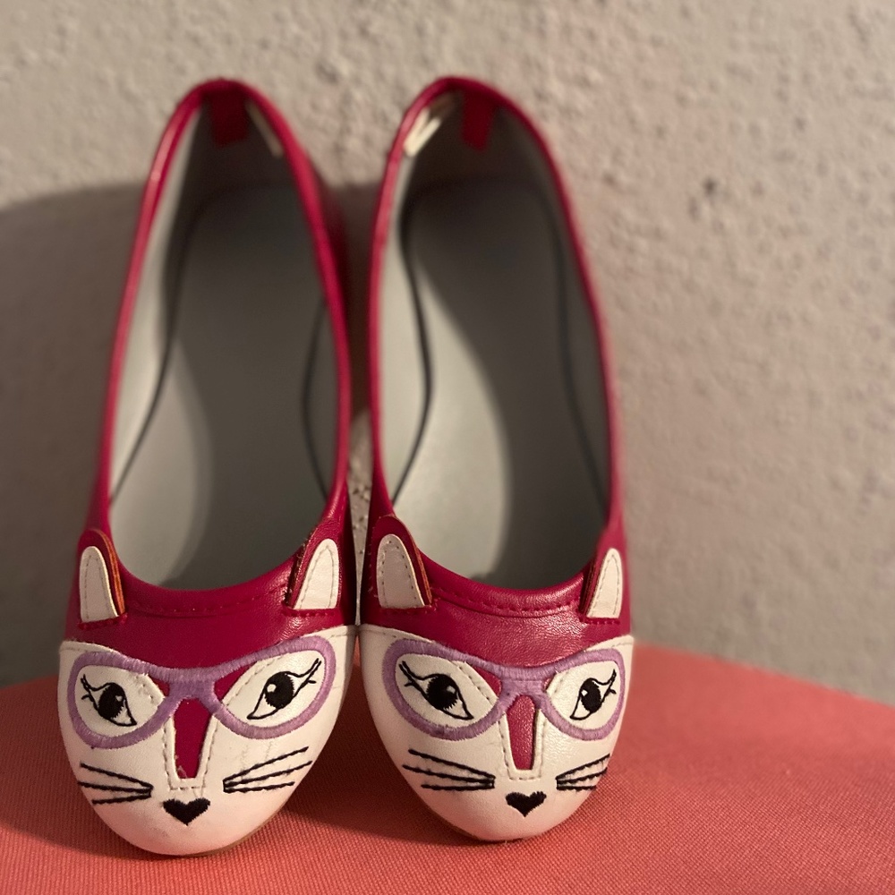 Girls cat eye shoe